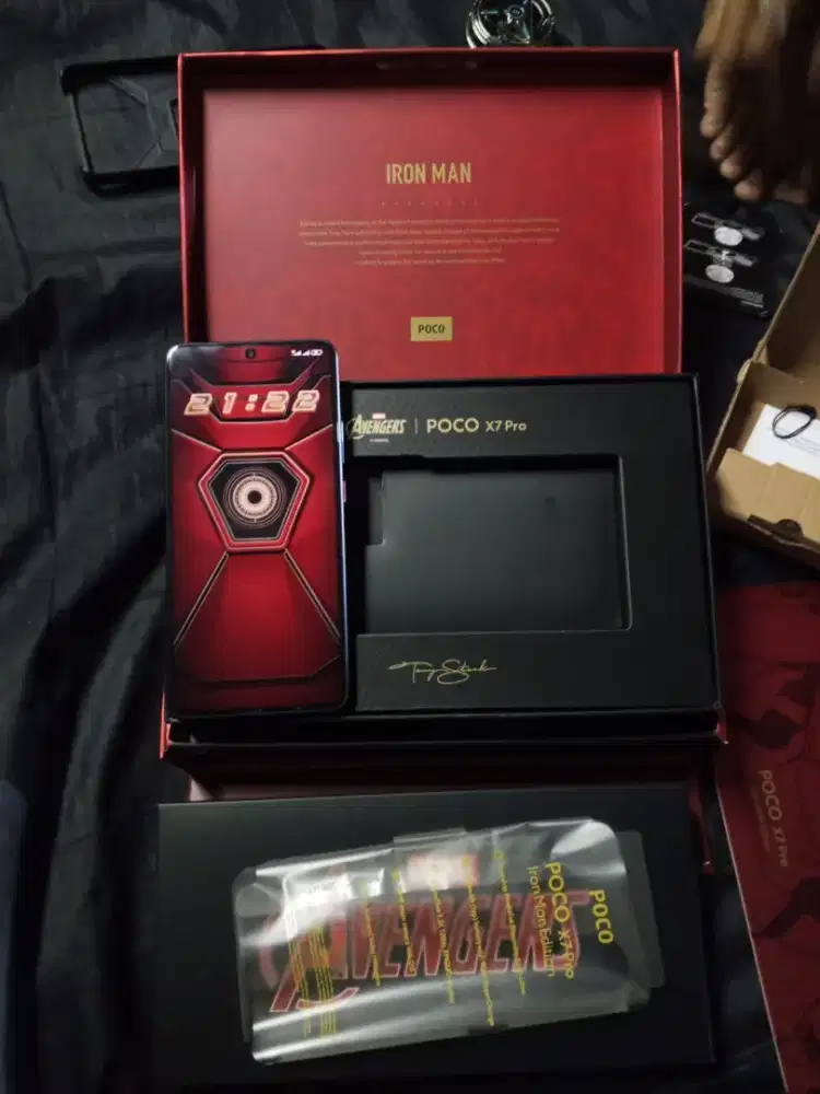 Poco X7 Pro Ironman 5G RAM 12/512
