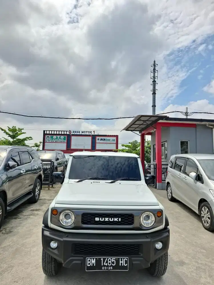 Jimny 2021 matic. Km 30rb antik