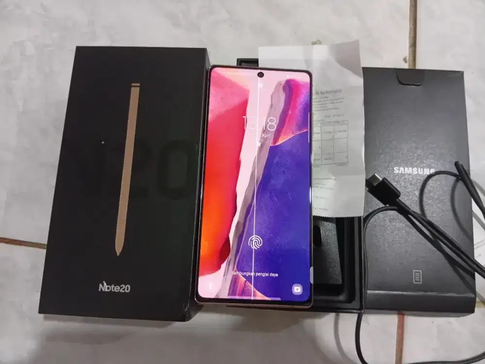 Samsung note 20 8/256 . .