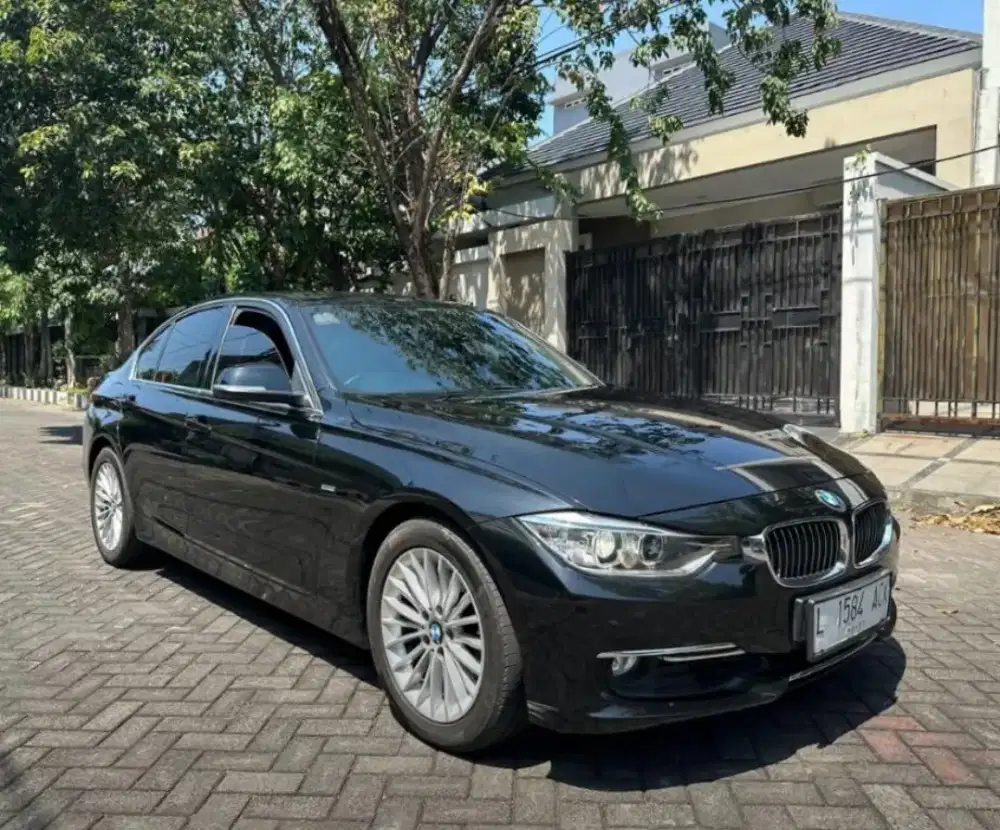 BMW 320i Dynamic 2.0 Matic th 2013