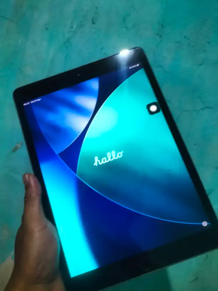 iPad gen 8 lock iCloud