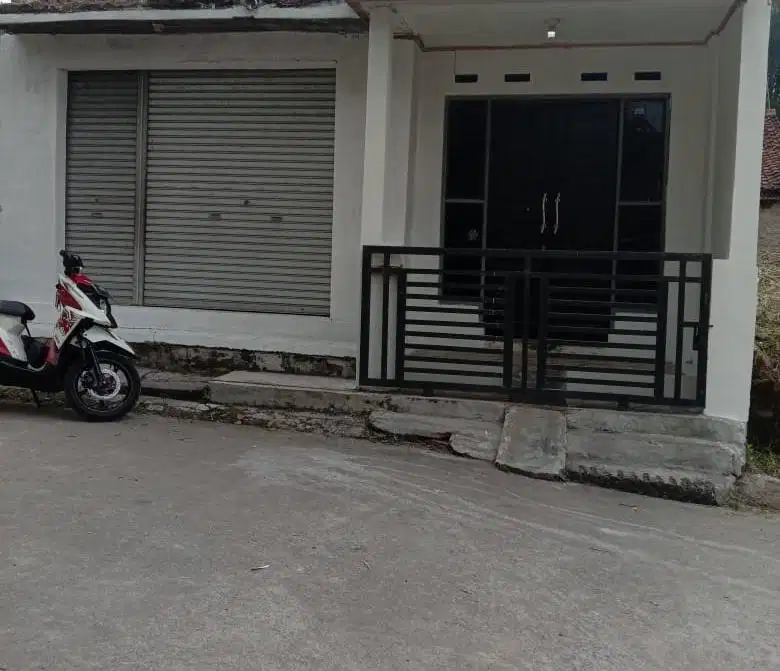 Di jual cepat Rumah hook ada tanah lebih