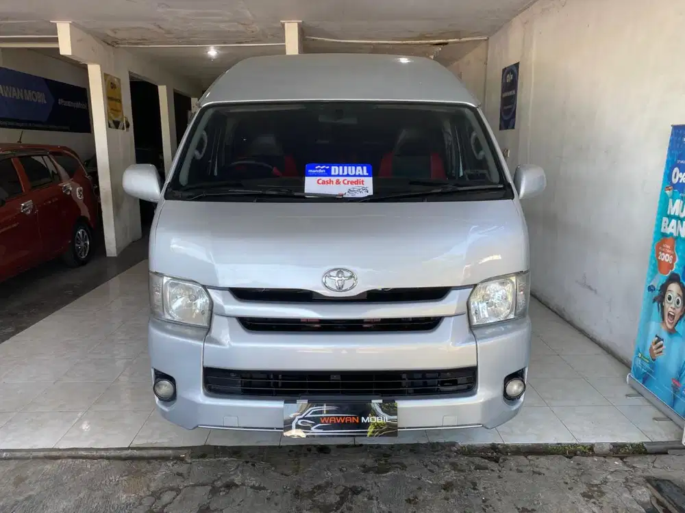 Toyota Hi ace Commuter Diesel 2015 Manual