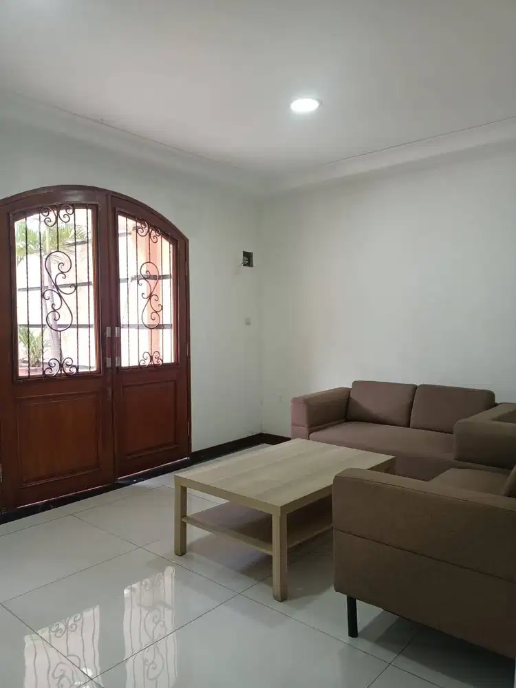 Leuwipanjang Bandung Rumah Mewah Tengah Kota Bandung Siap Huni Strateg