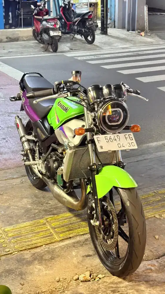KAWASAKI NINJA R 2014