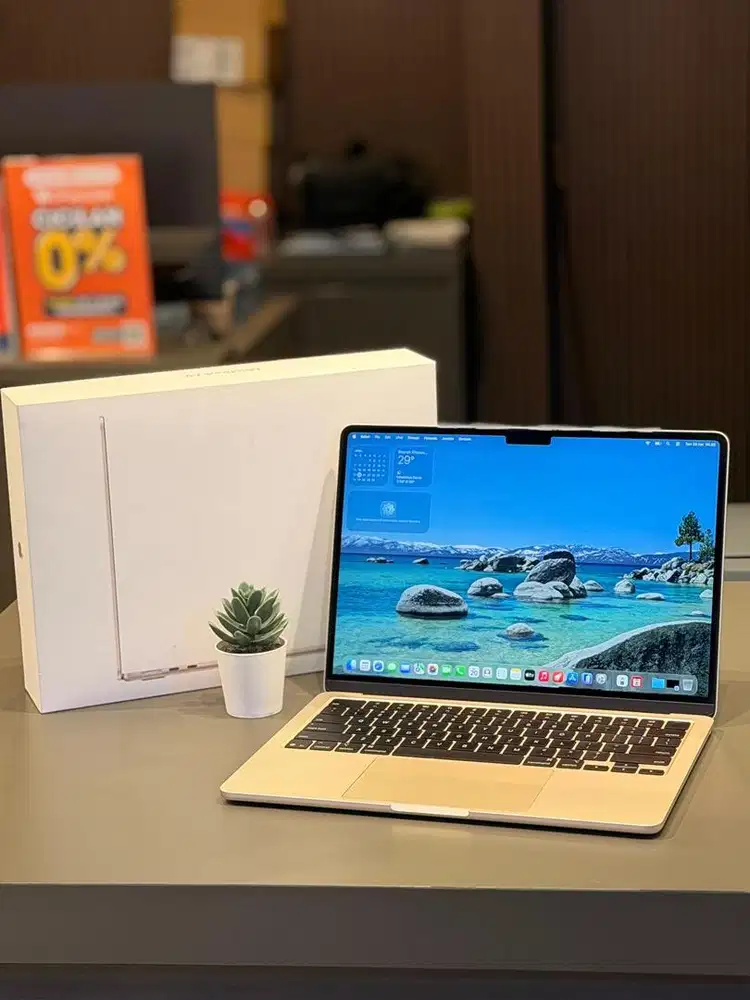 Macbook Air M4 16/256Gb iBox Bh 100%