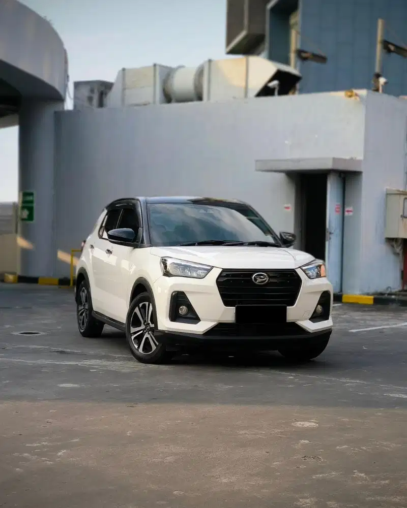 ‼️DP 15 JUTA‼️
DAIHATSU ROCKY R ASA TWO TONE 1.0 TURBO CVT TH 2022