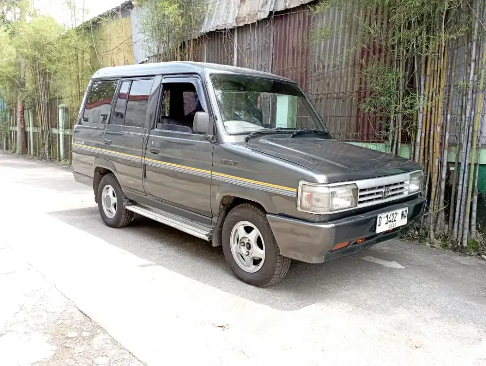 Kijang Kencana 94 super antik