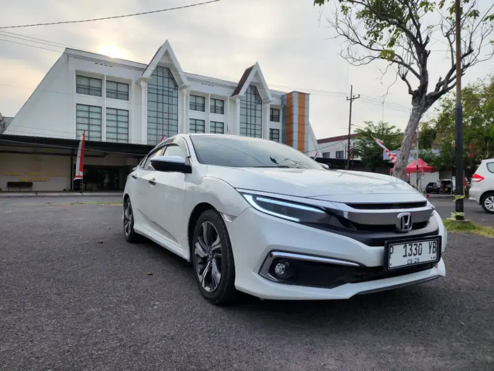 Honda Civic ES 1.5 turbo Matic th 2020