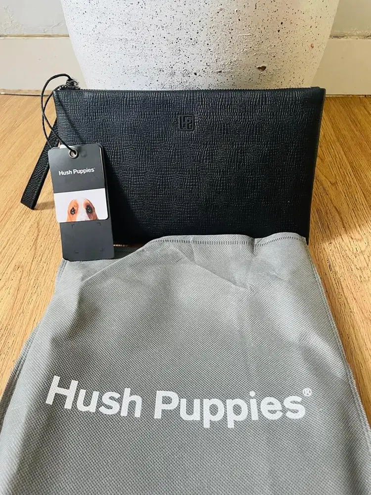 Dijual dompet / clutch baru hush puppies 900K