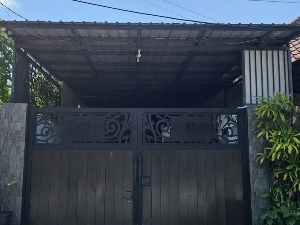 Rumah 8 Kamar Tidur Siap Huni Dijual, di Muding, Kerobokan Area