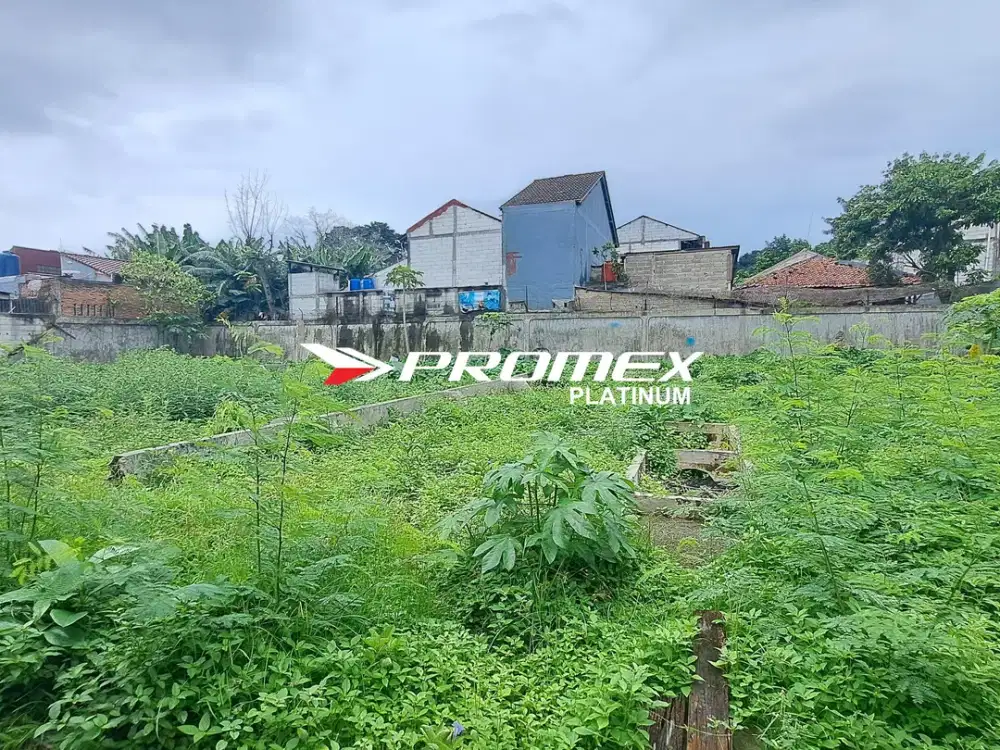 Tanah + Ada Rumah Tua di Dalam Kompleks di Cimanggis, Depok