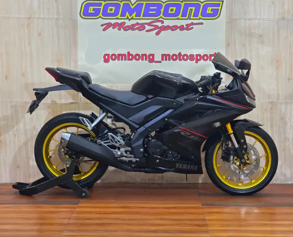 YAMAHA R15 V3 2018