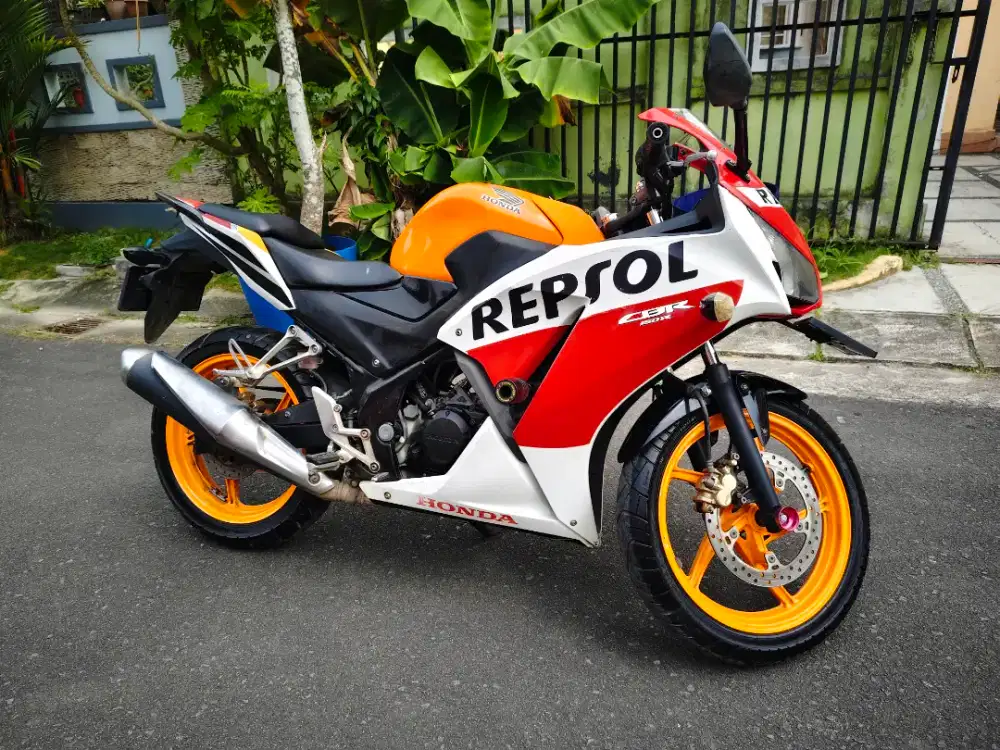 Honda CBR 150 cc