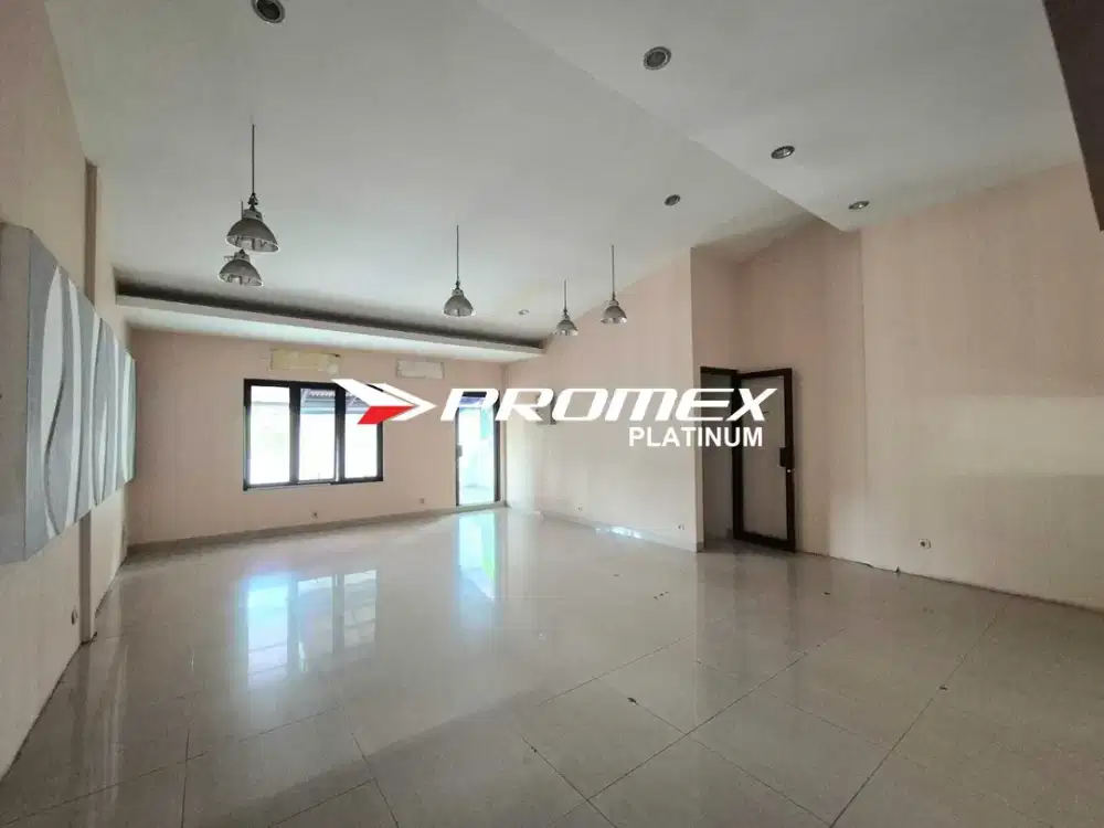 Ruko Siap Huni dengan Tiap Lantai Tangga Independent di Pasming JakSel