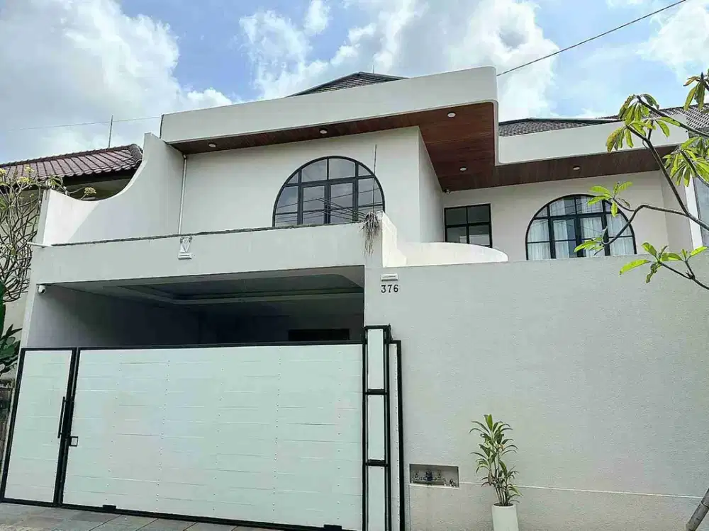 Villa Cantik strategis Mediteranian Taman Mumbul Jimbaran Bali