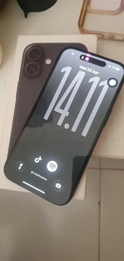 iPhone 16 128Gb Black ibox