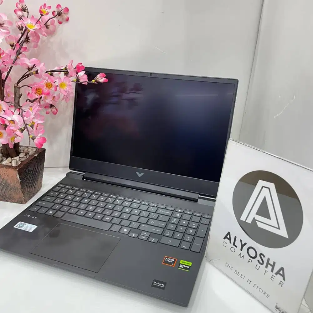 Laptop HP Gaming Victus 15-FB3151AX Ryzen 7 260 16GB SSD 512GB RTX5050