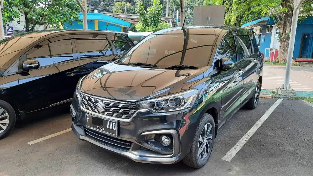 Suzuki Ertiga GX Hybrid AT 2022 Tangan Pertama