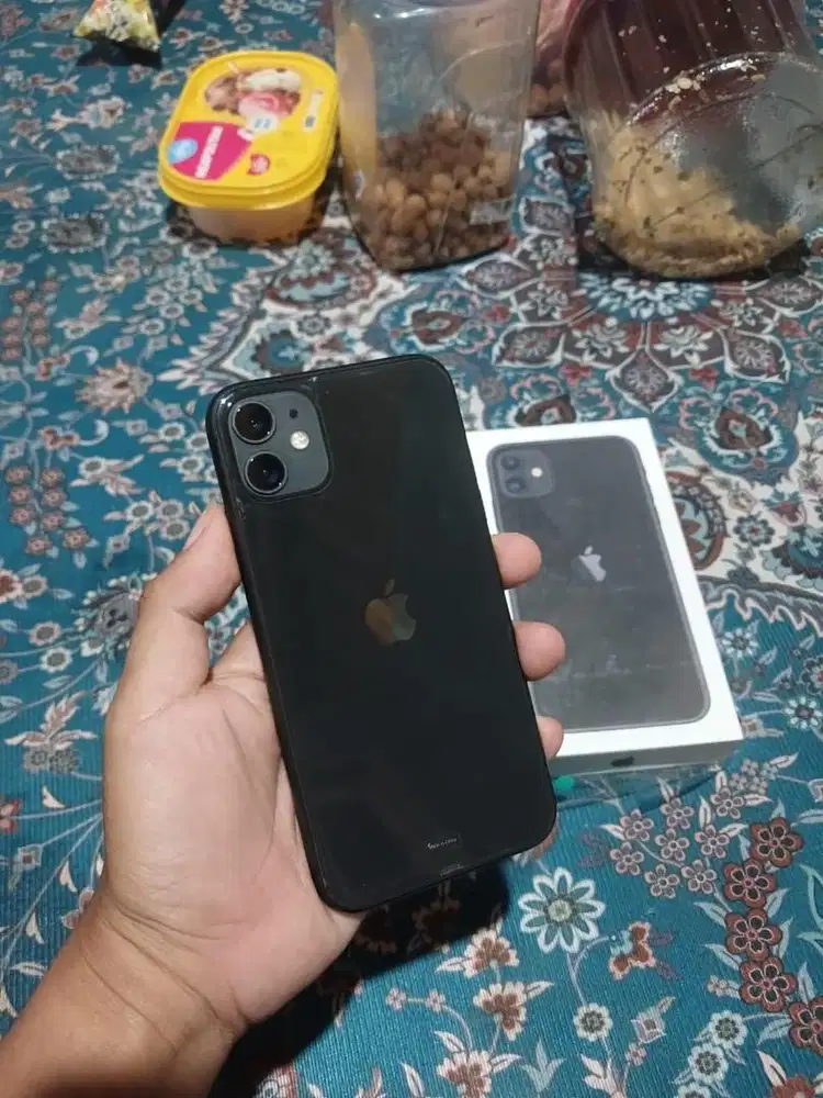 IPHONE 11 64GB IBOX SECOND ORIGINAL - FULLSET BERGARANSI
