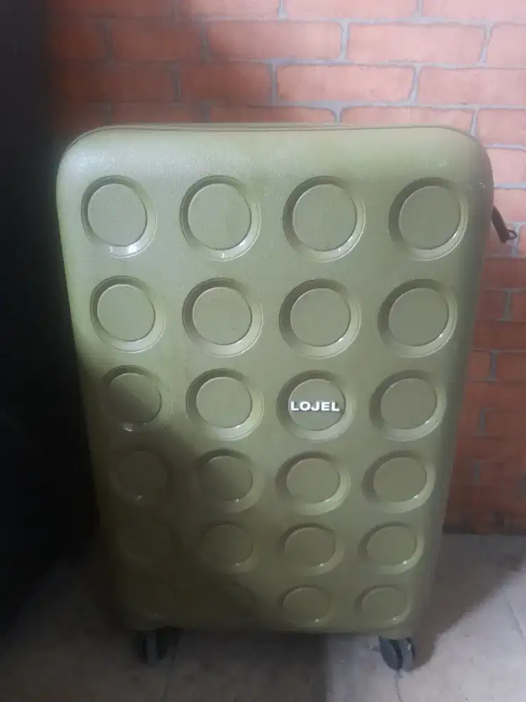 Koper Lojel vita medium