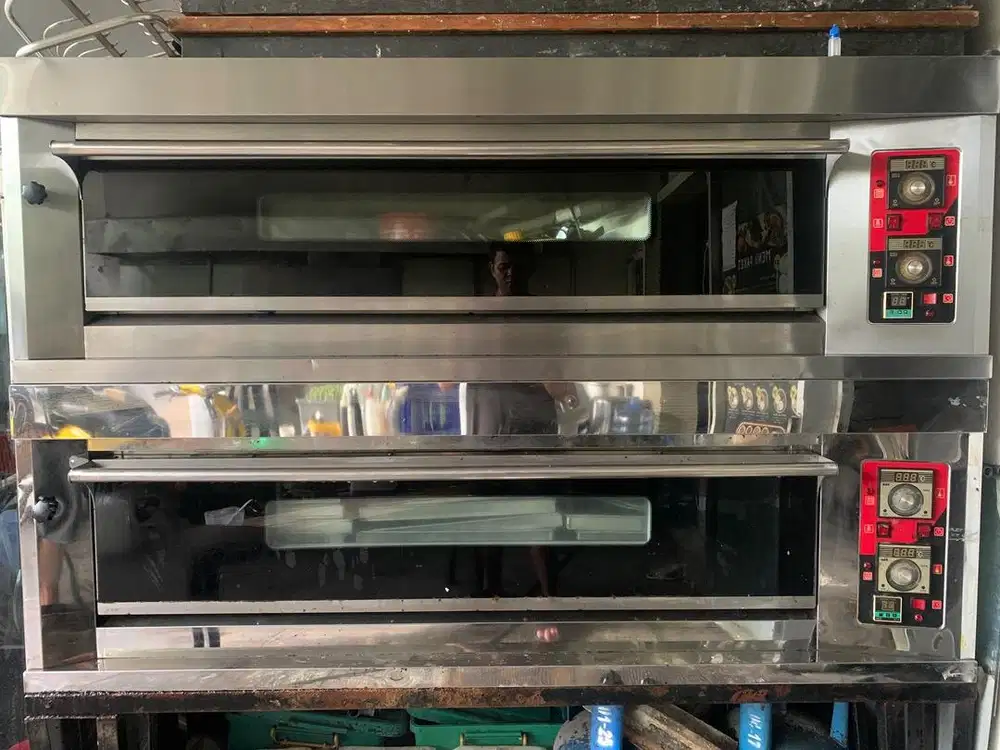 Oven 3 tray 2 deck plus kaki..