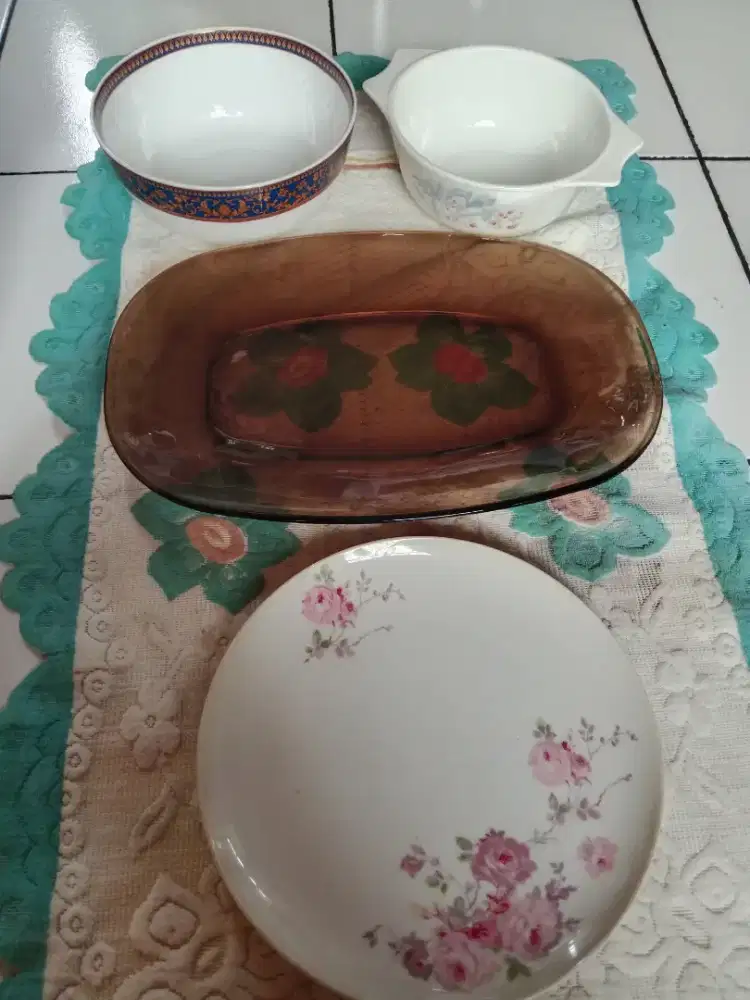 Jual borongan tempat Saji