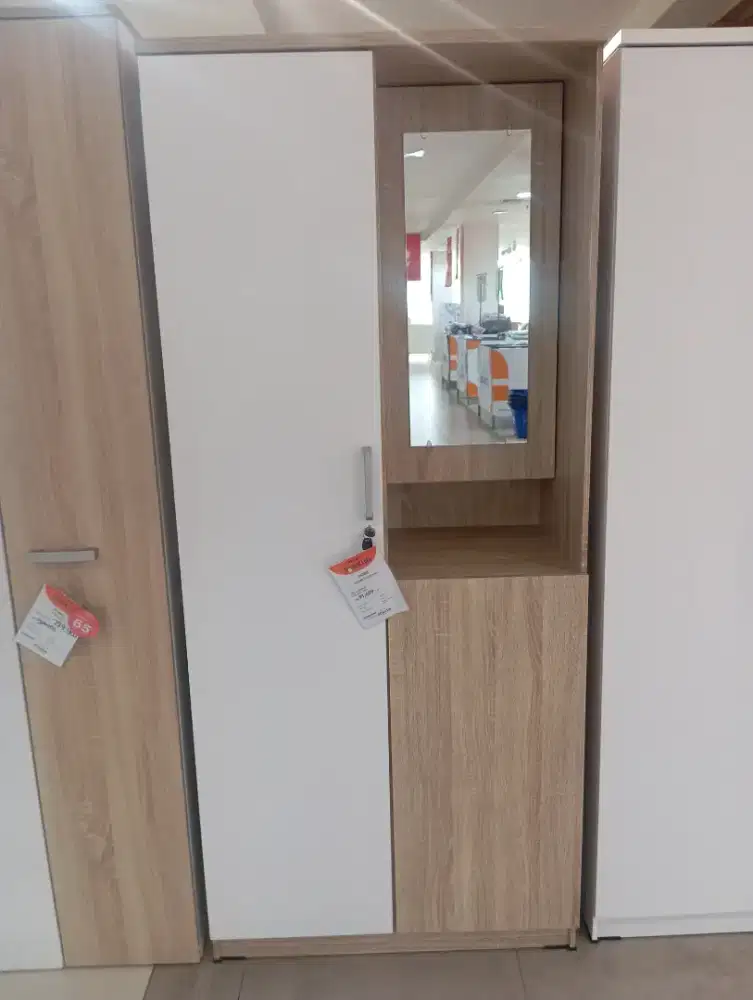 Lemari pakaian Possie 2 pintu