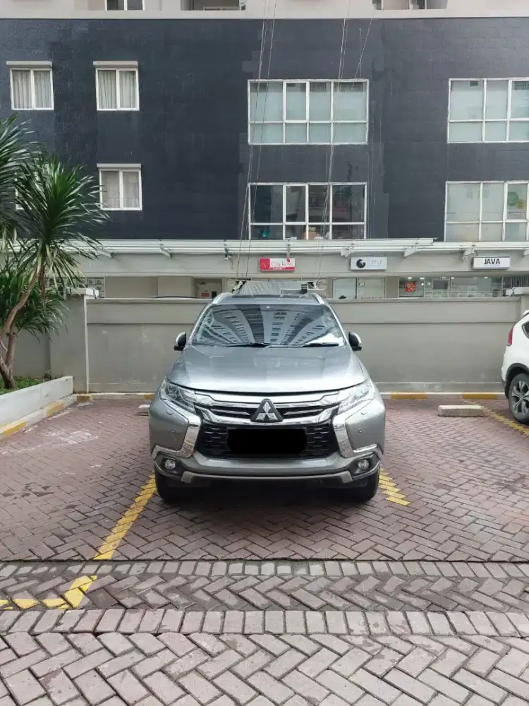 Mitsubishi pajero sport dakar 2.4L 4x2 AT