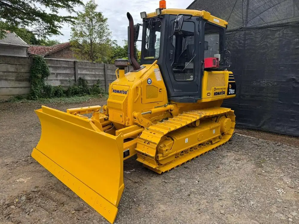 Komatsu d31 th 2022