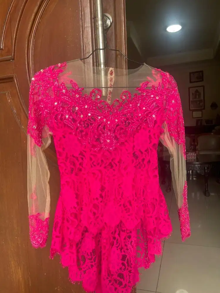 For Sale. Kebaya Fuschia