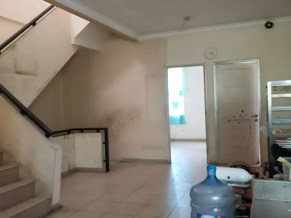 Ruko Pinggir Jalan Taman Cemara Harapan Indah