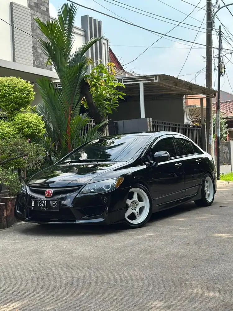 Honda Civic 2010 Bensin