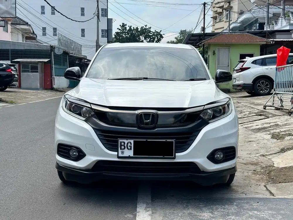 [KM 63rb] Honda HRV 1.5 E CVT 2019 / 2020 BG kredit tukar tambah