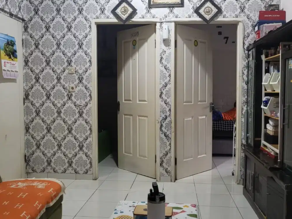 Rumah Minimalis Terawat Dalam Komplek Padasuka