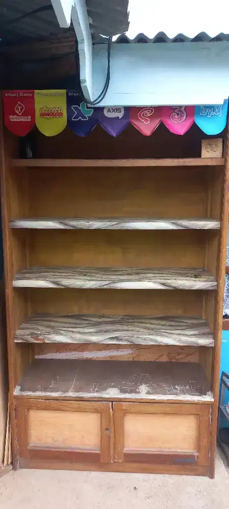 Dijual cepat lemari kayu jati