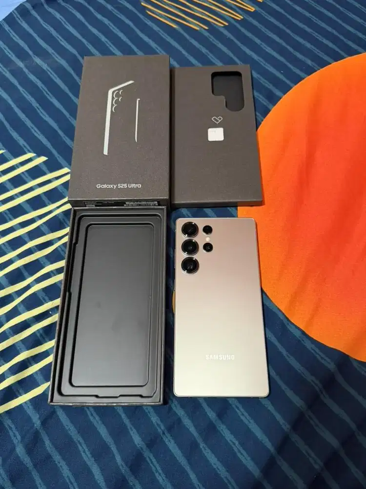 Samsung s25 ultra 5G 12/256 sein silver