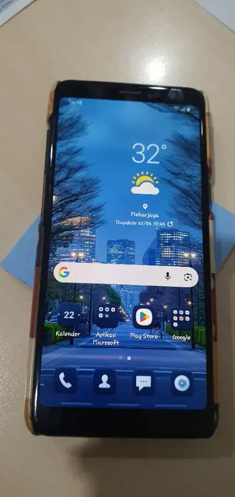 SAMSUNG A8 2018