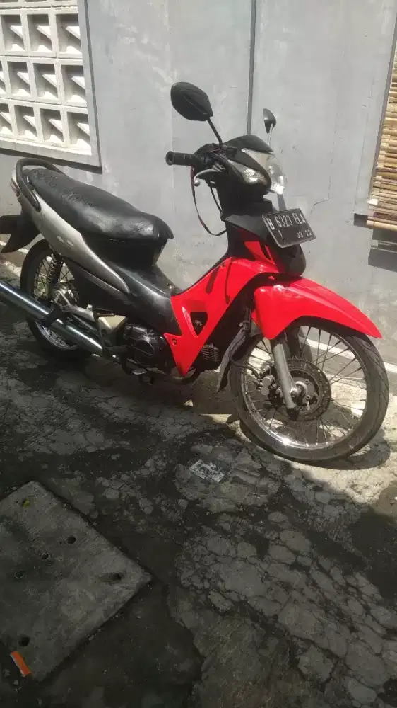 Supra Fit x New Komplit