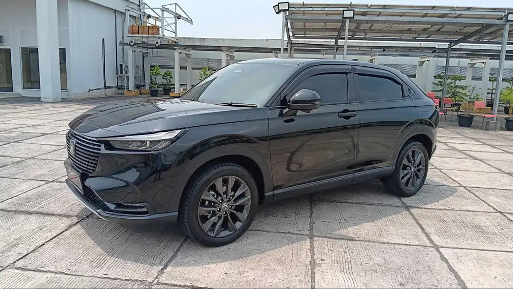 HONDA HR-V 1.5 SE  2023, ISTIMEWA KM 13RB RECORD