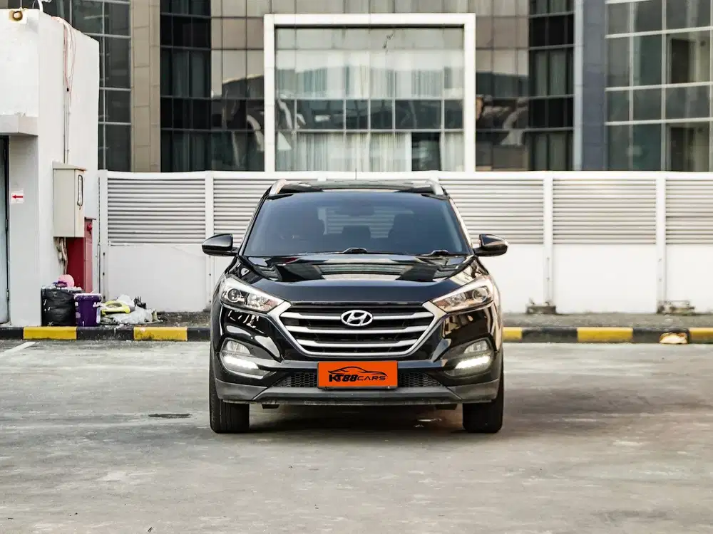 Tucson GLS 2.0 AT 2018 Hitam