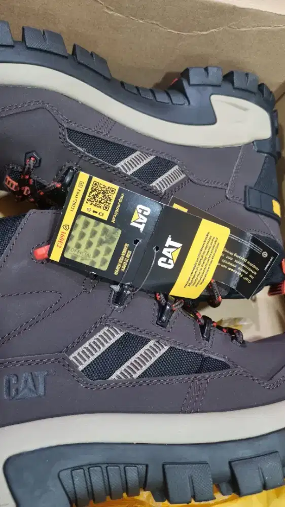 Sepatu Safety CAT Caterpillar Invader Mid Vent ASTM/COMP Toe