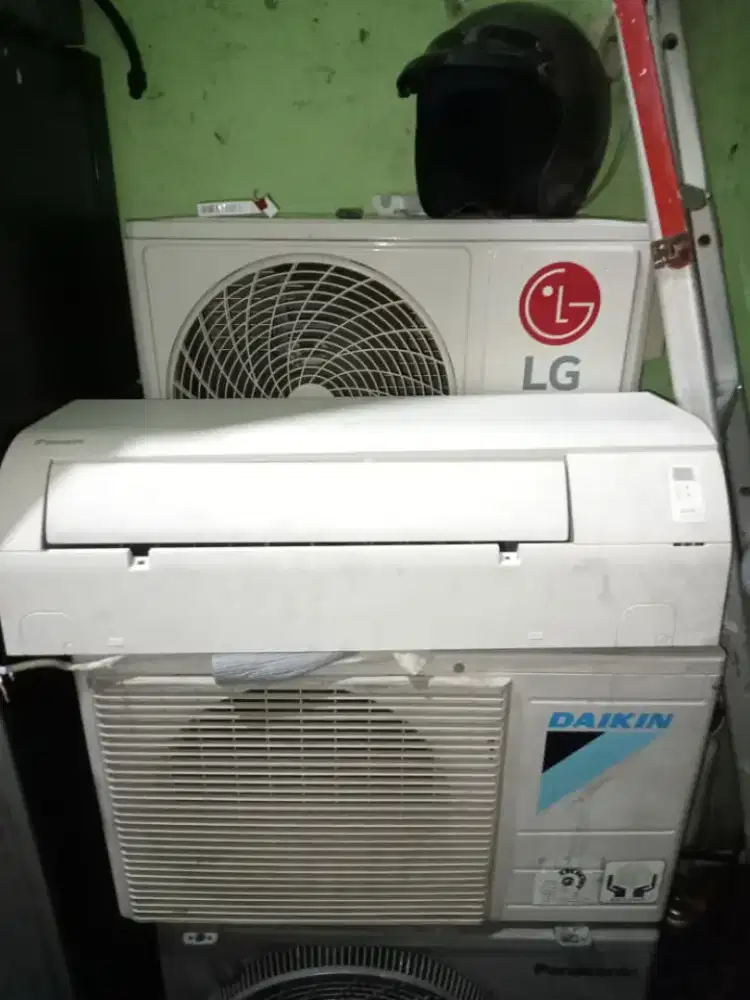 AC Daikin Thailand 1/2 PK Masih Orisinil Gress