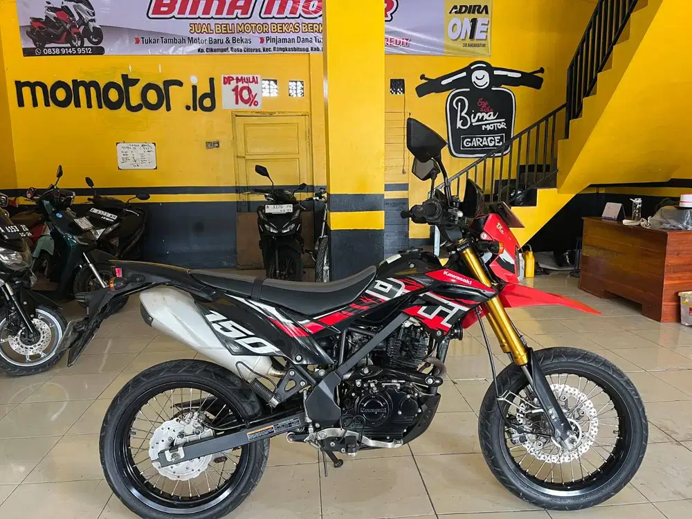 D-TRACKER 150 SE TAHUN 2022