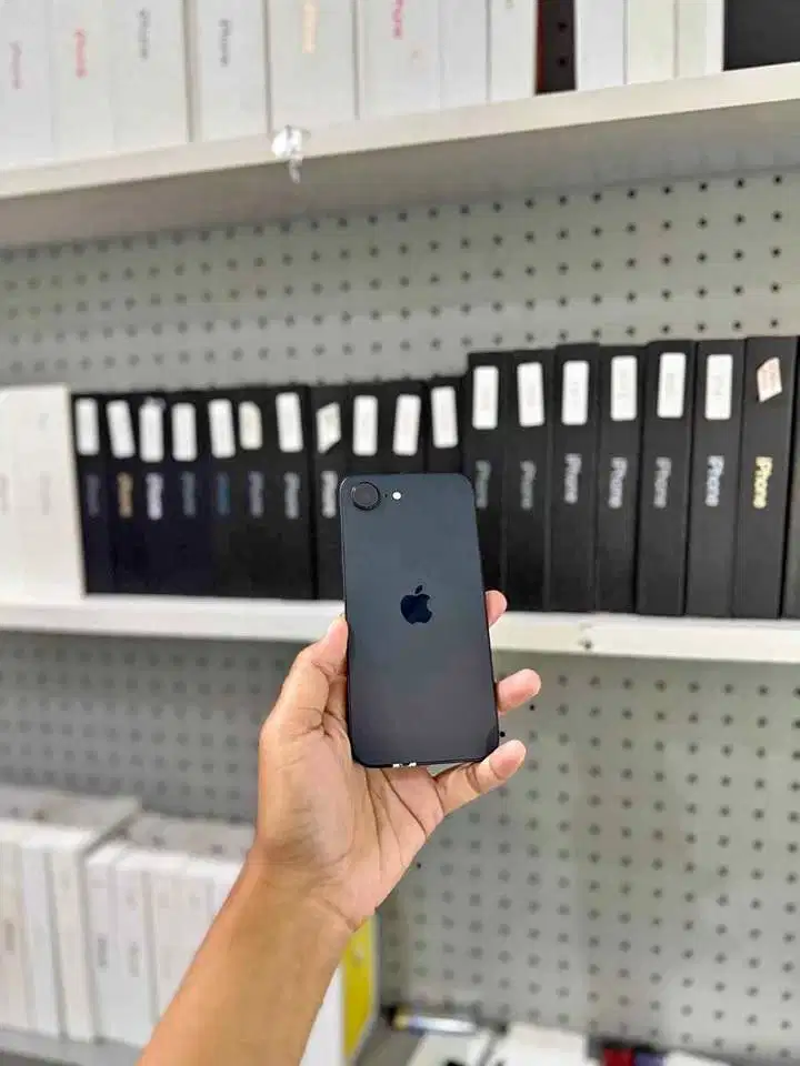 iPhone 16E 256 iBox Normal Fullset