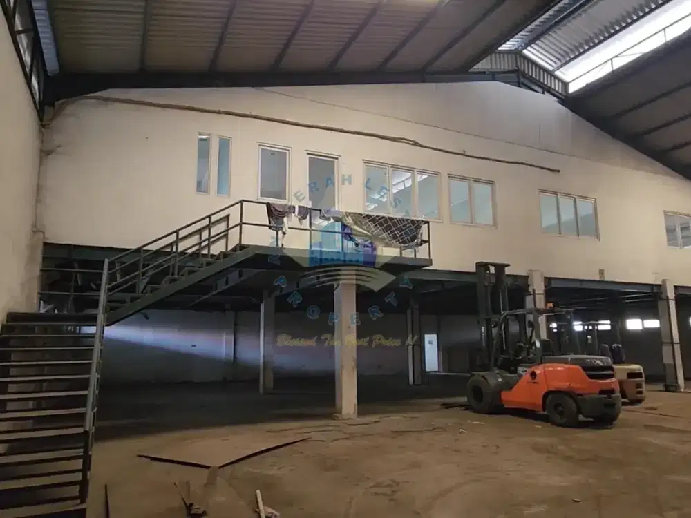 Pabrik di Kawasan Industri Jatake, Tangerang - Banten