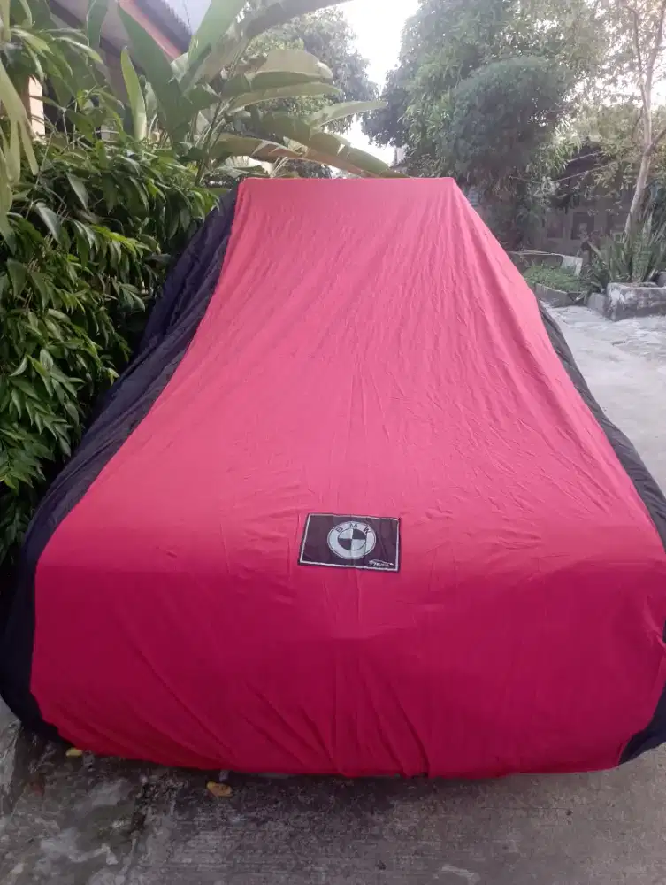 Sarung mobil BMW original