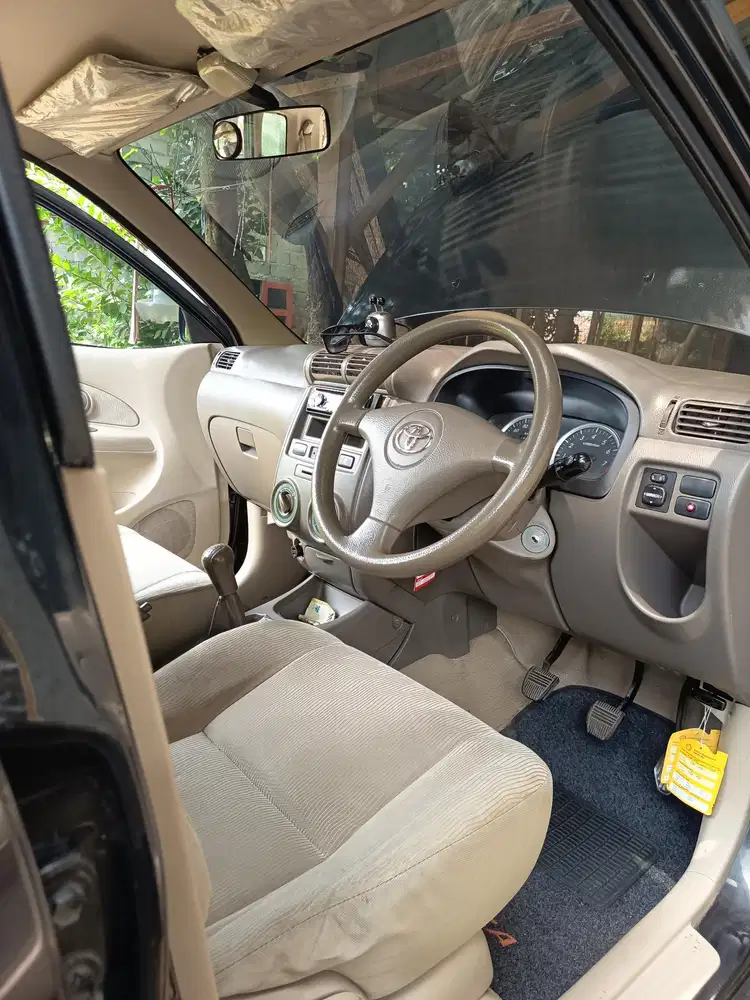 Toyota Avanza 2007 Bensin