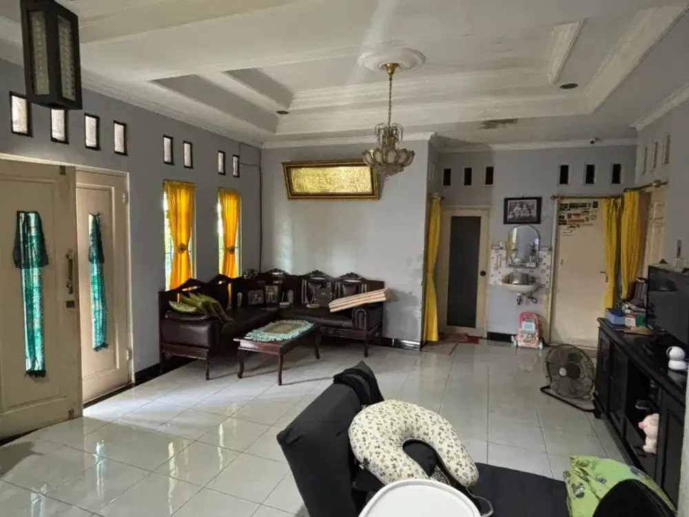 Rumah Siap Huni Letak Strategis Dekat Jl Raya Sawangan Pancoran Mas Kota Depok