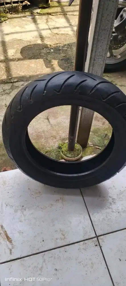 Ban 140/70-14 Dunlop